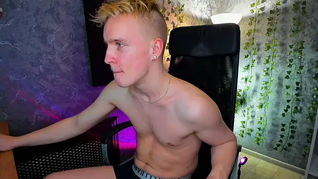 AlexxSweet online show from January 2025 03:39:01 PM