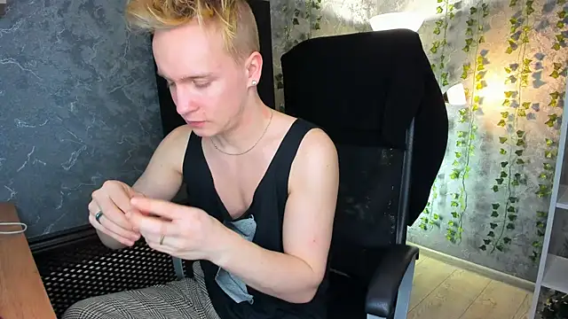 AlexxSweet online show from January 2025 07:30:01 AM