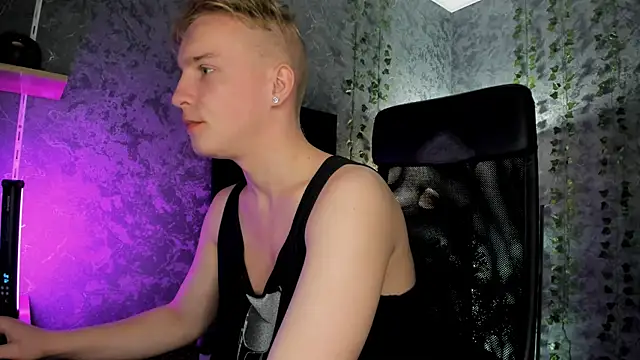 AlexxSweet online show from October 2025 06:54:01 AM