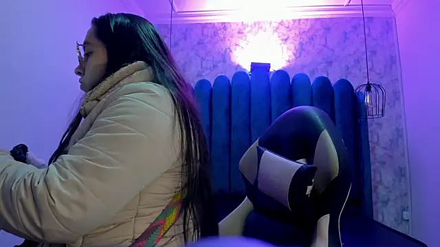 nalalye cruzz  online show from November 2025 02:36:01 AM