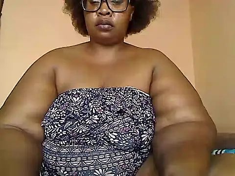 ZOQULUx online show from February 2025 07:35:01 AM