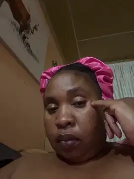 ZOQULUx online show from March 2025 09:01:02 PM