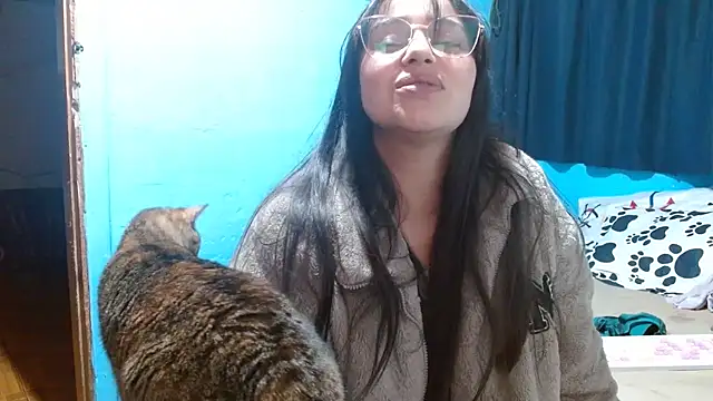 Snapshot of clarisse69 chatting on February 2025 03:34:02 AM clarisse69 online show from February 2025 03:34:02 AM