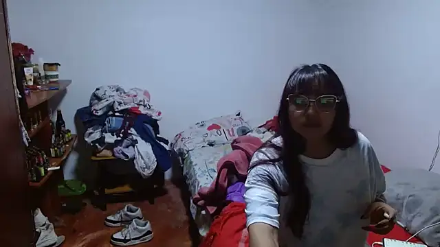 Snapshot of clarisse69 chatting on March 2026 03:03:02 AM clarisse69 online show from March 2026 03:03:02 AM