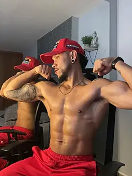 ARON TAYLER01 online show from January 2025 12:49:01 PM