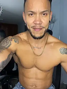 ARON TAYLER01 online show from March 2025 04:17:02 PM