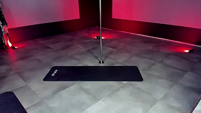 dirty-boss online show from September 2025 11:14:01 AM