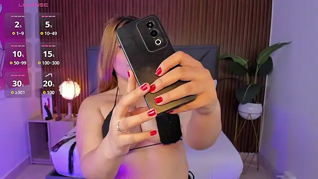 valeria acosta  online show from March 2025 12:18:02 PM