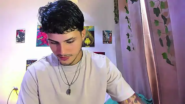 Snapshot of Nekoboy01 chatting on January 2025 08:50:01 PM Nekoboy01 online show from January 2025 08:50:01 PM