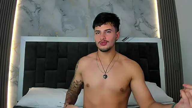 Snapshot of Nekoboy01 chatting on January 2025 07:48:02 PM Nekoboy01 online show from January 2025 07:48:02 PM