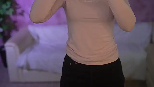 Elice Dream online show from September 2025 02:55:01 PM