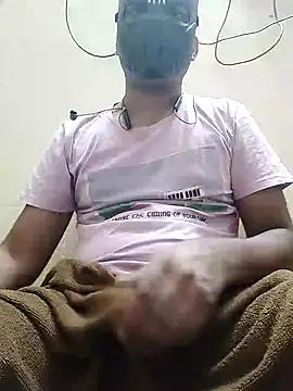 Snapshot of Cucumber_Boy chatting on December 2024 05:42:02 PM Cucumber Boy online show from December 2024 05:42:02 PM