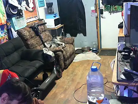 CloudDadddyyy420 online show from March 2025 09:45:02 AM