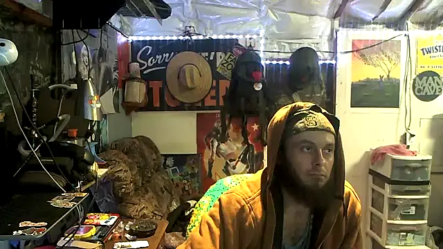 CloudDadddyyy420 online show from November 2025 03:46:02 PM