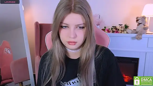 Grace and  Jacob online show from March 2025 12:23:02 PM