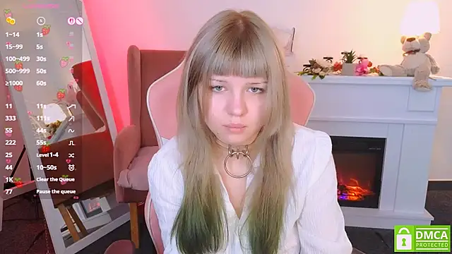 Grace and  Jacob online show from September 2025 06:48:02 AM