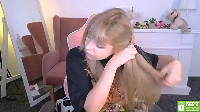 Grace and  Jacob online show from October 2025 06:23:01 AM