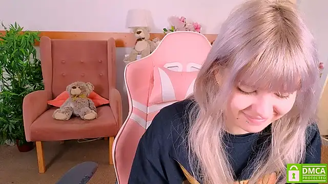 Grace and  Jacob online show from November 2025 08:25:02 AM