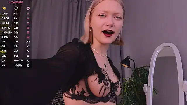 Snapshot of _Rude_Girl_ chatting on December 2024 03:22:01 PM  Rude Girl  online show from December 2024 03:22:01 PM