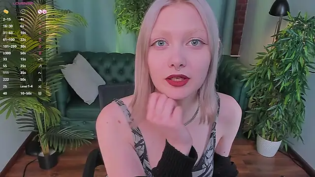 Snapshot of _Rude_Girl_ chatting on January 2025 06:28:01 PM  Rude Girl  online show from January 2025 06:28:01 PM