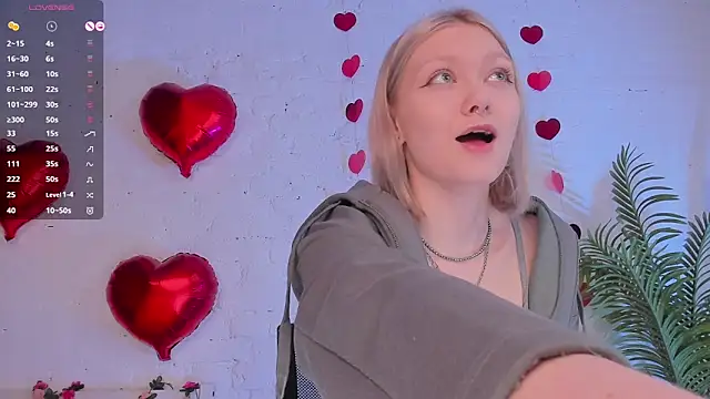 Snapshot of _Rude_Girl_ chatting on February 2025 06:54:01 AM  Rude Girl  online show from February 2025 06:54:01 AM