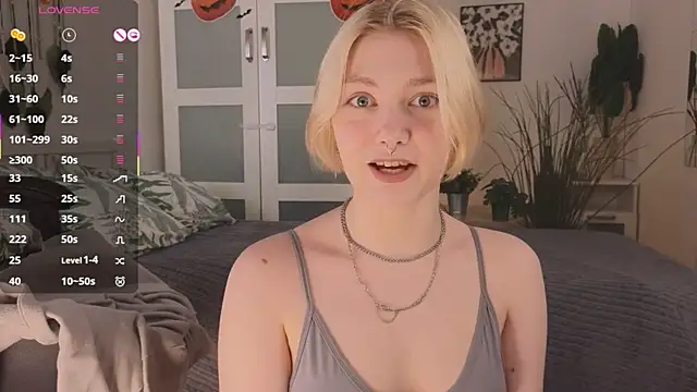 Snapshot of _Rude_Girl_ chatting on October 2025 03:46:01 PM  Rude Girl  online show from October 2025 03:46:01 PM