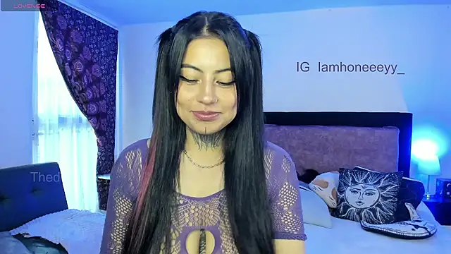 Thedollhoney online show from February 2026 02:40:02 PM