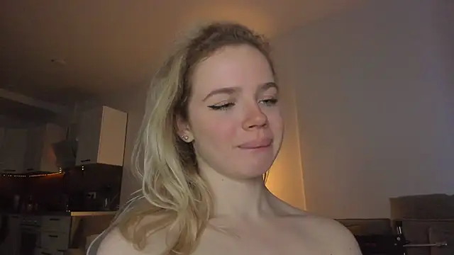 Snapshot of lit_asella chatting on December 2024 12:30:01 PM lit asella online show from December 2024 12:30:01 PM