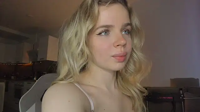 Snapshot of lit_asella chatting on December 2024 12:33:01 PM lit asella online show from December 2024 12:33:01 PM