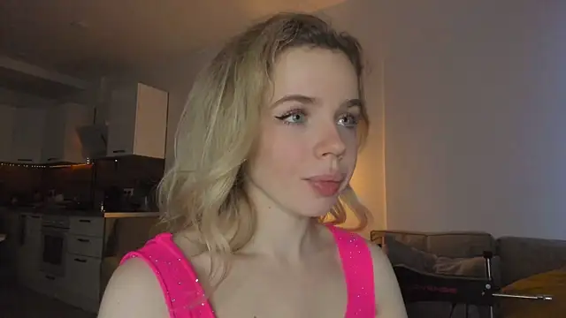 Snapshot of lit_asella chatting on January 2025 12:53:02 PM lit asella online show from January 2025 12:53:02 PM