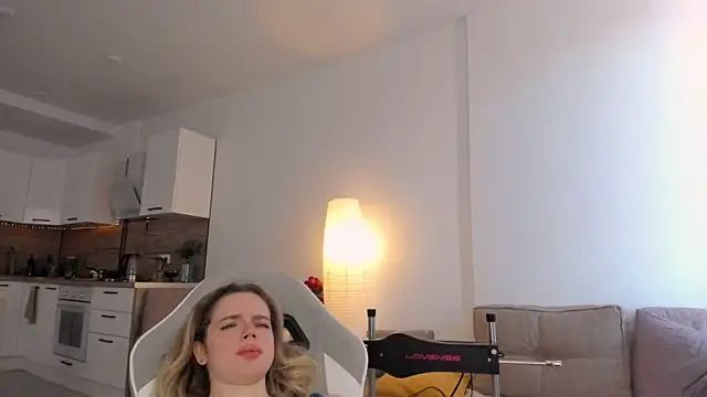 Snapshot of lit_asella chatting on February 2025 09:21:02 AM lit asella online show from February 2025 09:21:02 AM