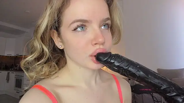 Snapshot of lit_asella chatting on February 2025 08:31:02 AM lit asella online show from February 2025 08:31:02 AM