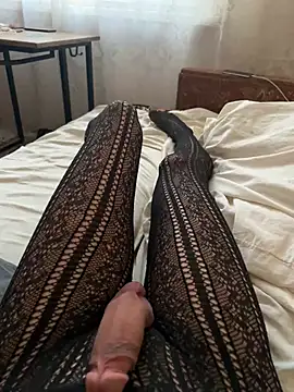 Snapshot of tannedpussy15 chatting on December 2024 01:22:02 PM tannedpussy15 online show from December 2024 01:22:02 PM