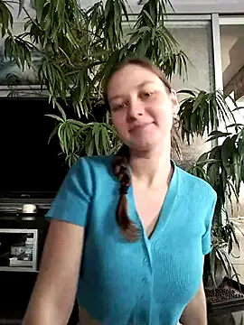 Snapshot of MollyBrams chatting on September 2025 04:01:02 AM MollyBrams online show from September 2025 04:01:02 AM