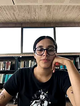 Snapshot of Annya-sweet chatting on March 2026 03:28:02 PM Annya-sweet online show from March 2026 03:28:02 PM