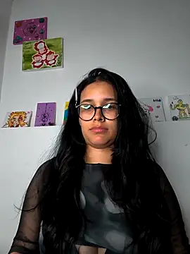 Snapshot of Annya-sweet chatting on April 2026 04:07:01 PM Annya-sweet online show from April 2026 04:07:01 PM
