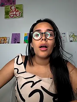 Snapshot of Annya-sweet chatting on April 2026 06:34:01 PM Annya-sweet online show from April 2026 06:34:01 PM