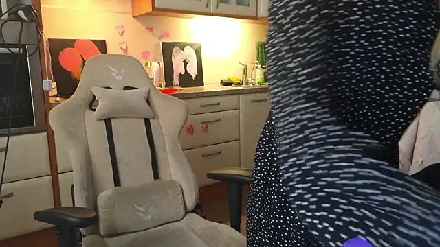 Nate   online show from March 2026 01:53:02 AM