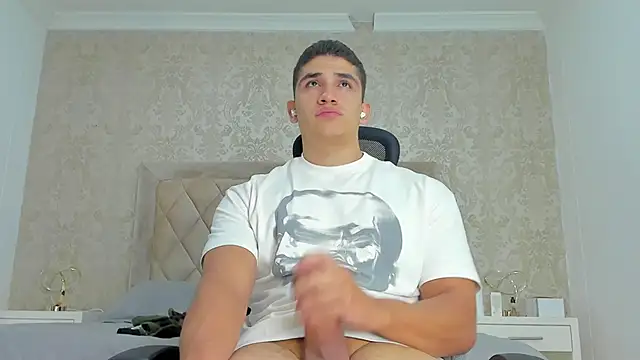 Snapshot of JeffDaltton chatting on March 2025 02:37:02 PM JeffDaltton online show from March 2025 02:37:02 PM