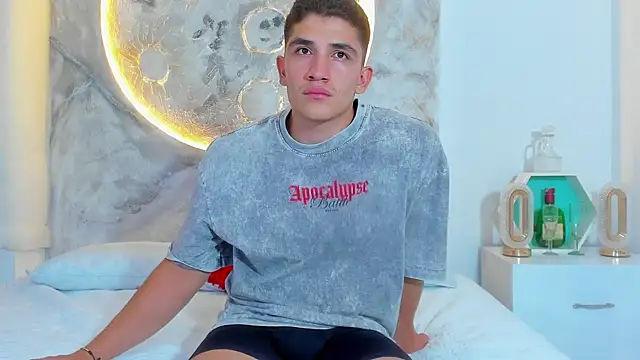 Snapshot of JeffDaltton chatting on March 2025 02:14:02 AM JeffDaltton online show from March 2025 02:14:02 AM