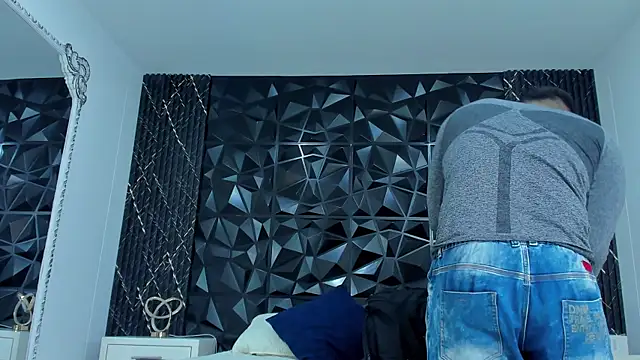 Snapshot of JeffDaltton chatting on March 2025 09:46:02 PM JeffDaltton online show from March 2025 09:46:02 PM