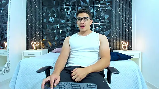 Snapshot of JeffDaltton chatting on September 2025 03:58:02 PM JeffDaltton online show from September 2025 03:58:02 PM