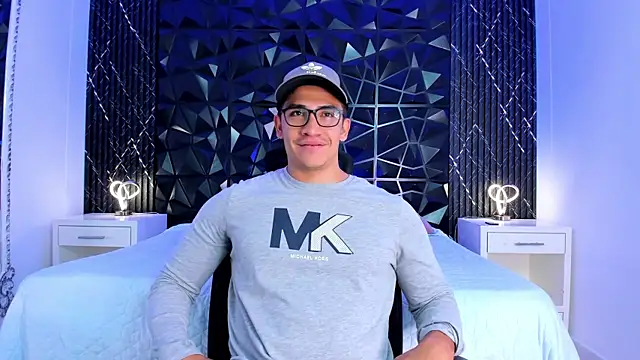 Snapshot of JeffDaltton chatting on September 2025 08:01:01 PM JeffDaltton online show from September 2025 08:01:01 PM