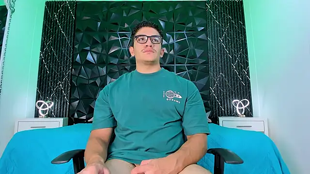 Snapshot of JeffDaltton chatting on October 2025 08:04:01 PM JeffDaltton online show from October 2025 08:04:01 PM