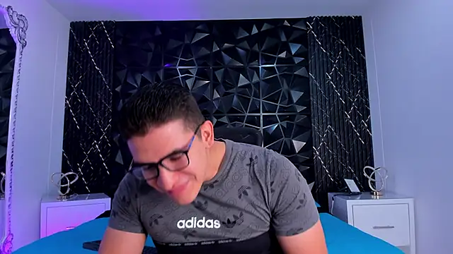 Snapshot of JeffDaltton chatting on November 2025 08:09:01 PM JeffDaltton online show from November 2025 08:09:01 PM