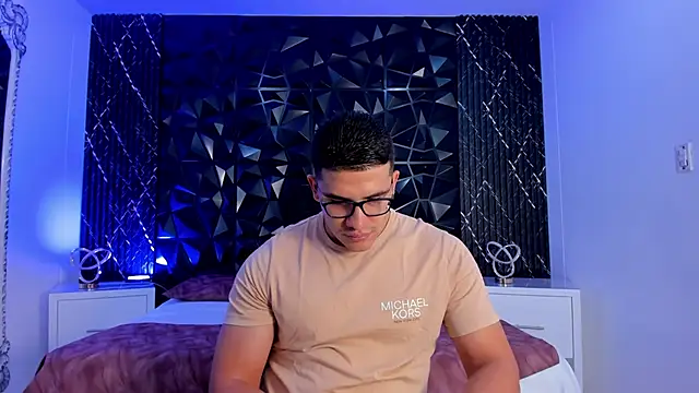 Snapshot of JeffDaltton chatting on November 2025 07:58:01 PM JeffDaltton online show from November 2025 07:58:01 PM