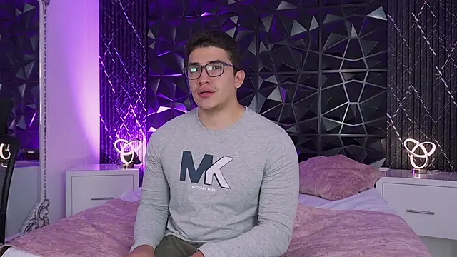 Snapshot of JeffDaltton chatting on December 2025 08:47:02 PM JeffDaltton online show from December 2025 08:47:02 PM