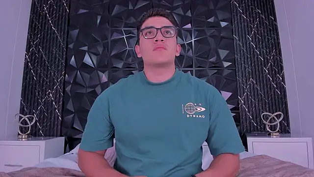 Snapshot of JeffDaltton chatting on February 2026 08:19:02 PM JeffDaltton online show from February 2026 08:19:02 PM