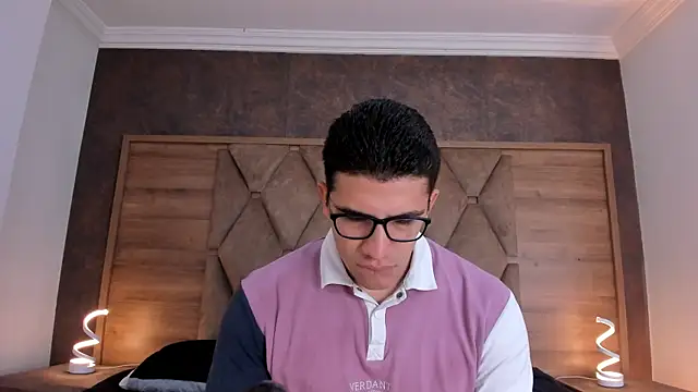 Snapshot of JeffDaltton chatting on March 2026 12:20:02 PM JeffDaltton online show from March 2026 12:20:02 PM