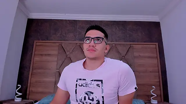 Snapshot of JeffDaltton chatting on March 2026 12:33:11 PM JeffDaltton online show from March 2026 12:33:11 PM